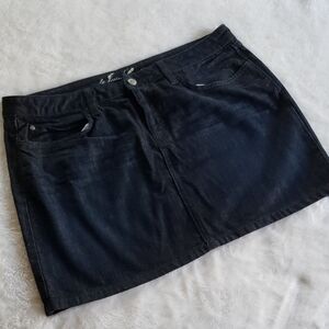 🌵Juicy Couture denim mini skirt 32